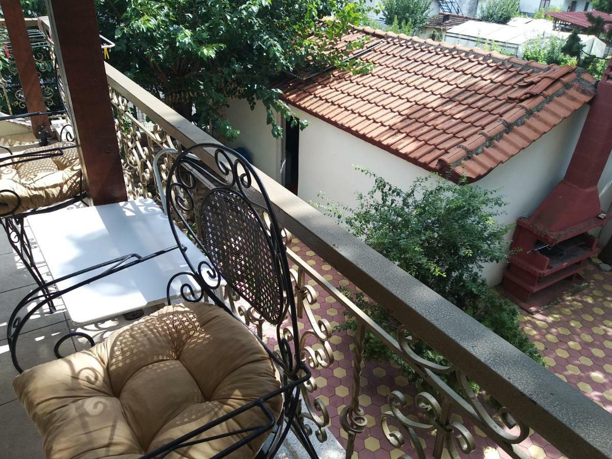 House In The Village Fotolivos ภายนอก รูปภาพ